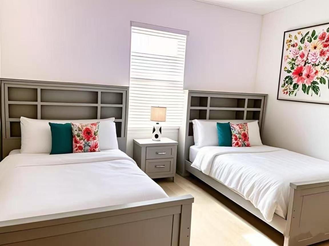 Family Retreat - Double Rms Or King Rms Shared Bath - Luxury Club-Pool Spa-Near Disney Parks With Wifi Davenport Exterior photo
